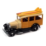 johnny-lightning-jlct011b-1931-ford-model-a-woody-modelauto-1-64-a