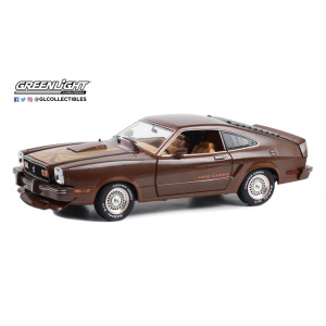 greenlight-13669-1978-ford-mustang-ii-king-cobra-1-18-a