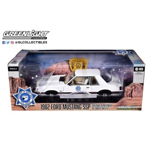 greenlight-13677-1982-ford-mustang-ssp-arizona-1-18-b