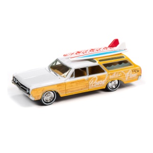 johnny-lightning-jlsf018b-1964-oldsmobile-vista-cruiser-1-64-a