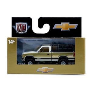 m2-machines-32600-90-1993-chevrolet-silverado-1-64-b